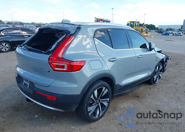 YV4L12UE9R2226001: 43387960