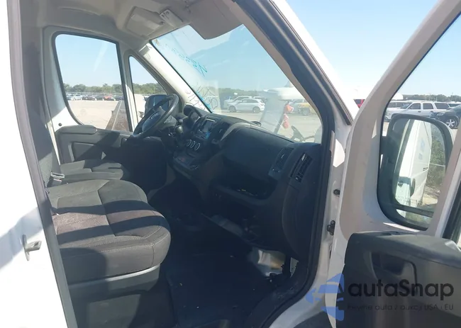 3C6TRVDGXEE104492: 43388054