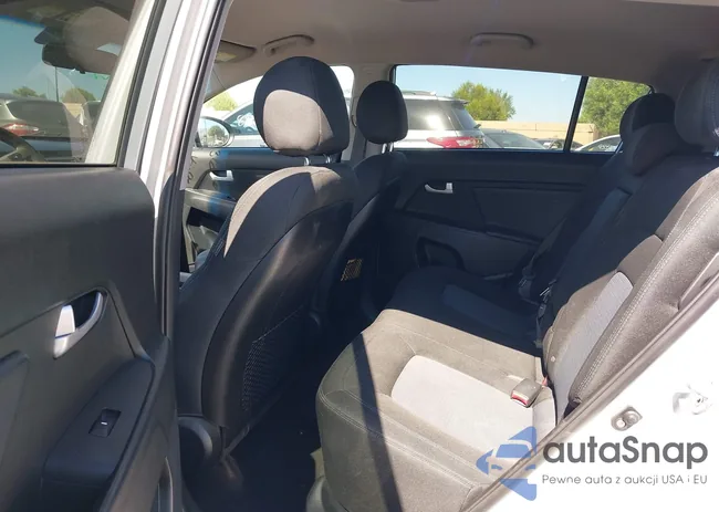 KNDPB3AC4F7726155: 43388122