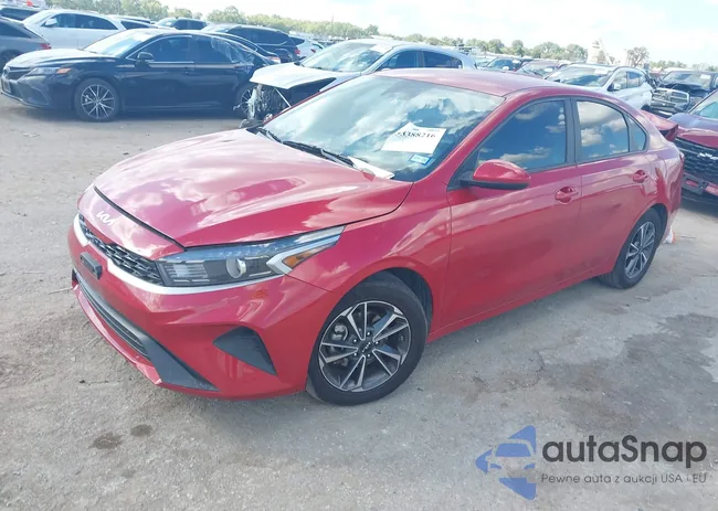 3KPF24ADXRE744156: 43388216