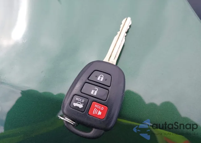 2T1BURHE5GC598233: 43387353