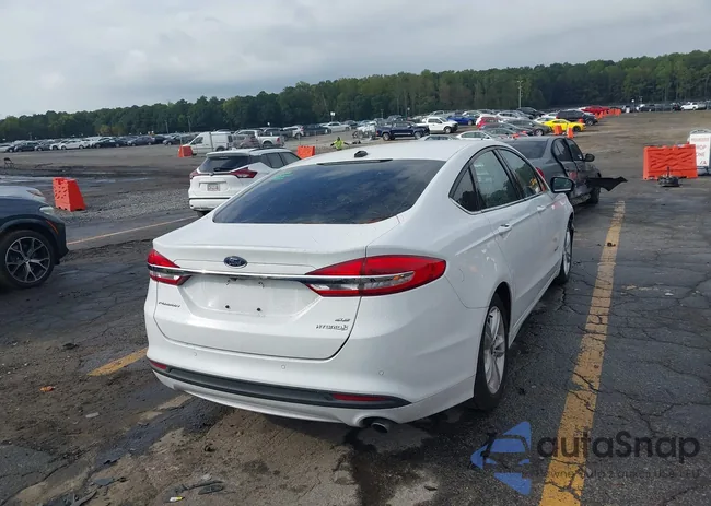 3FA6P0LU3JR261134: 43387479