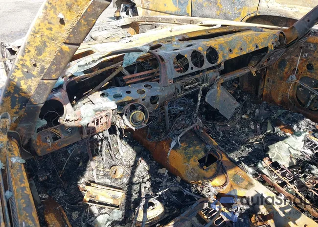 WDBBA45C4FA021578: 43387564