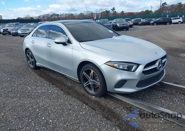 WDD3G4FB7KW007073: 43387572