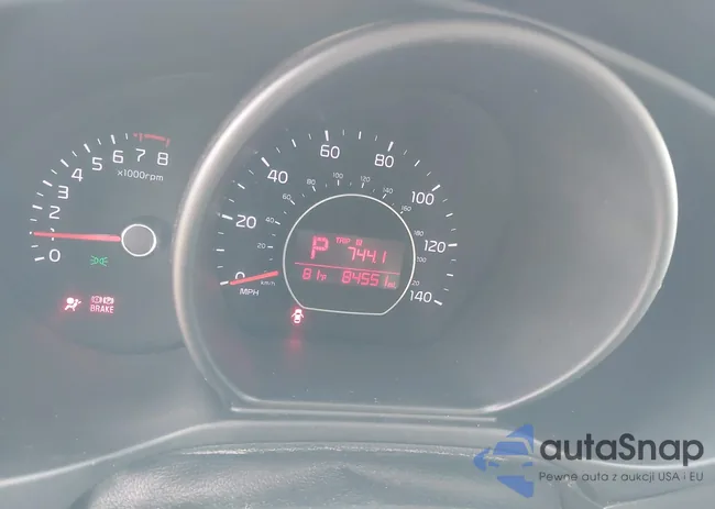 KNDJN2A22K7635782: 43387612