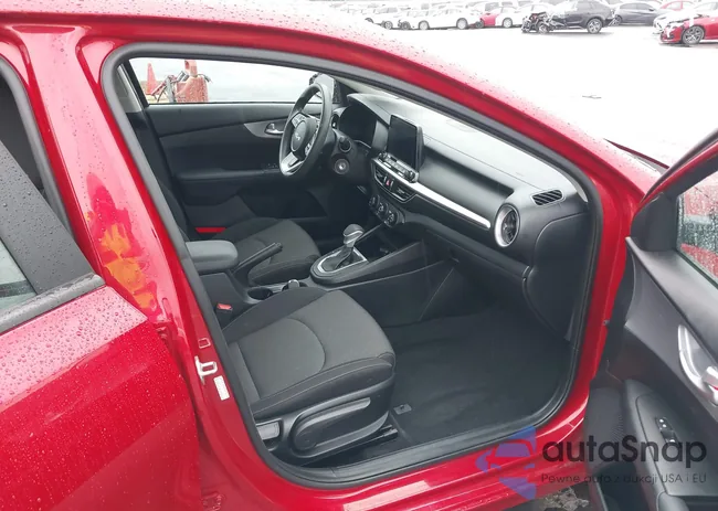 3KPF24AD9PE596997: 43388688