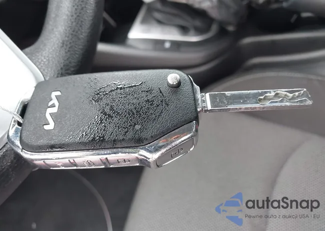 3KPF24AD9PE596997: 43388688