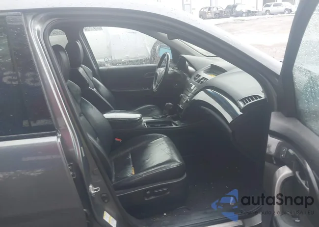 2HNYD282X8H006558: 43388739