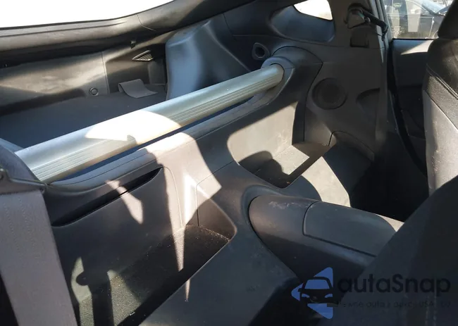 JN1AZ4EH8GM930864: 43388785