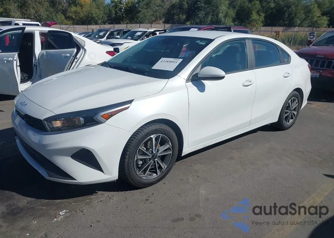 3KPF24AD3NE440628: 43389093