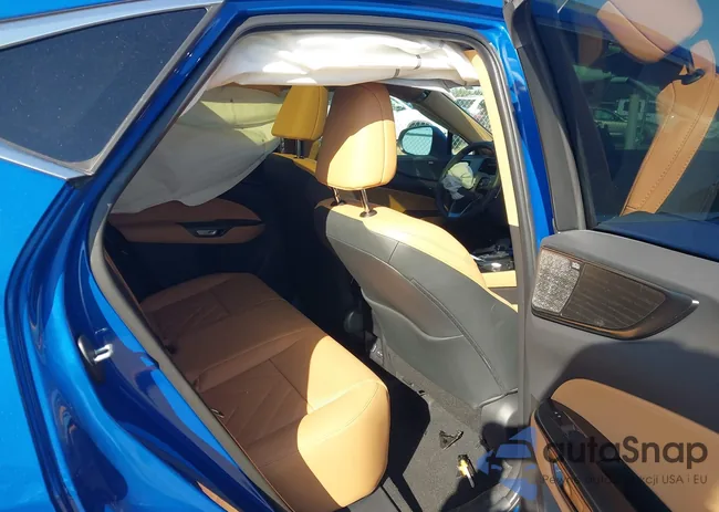 2T2HGCEZ4SC085730: 43388355