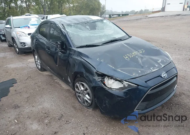 3MYDLBZV8GY103106: 43388523