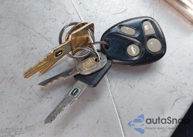 1G6ET12992B103247: 43389665