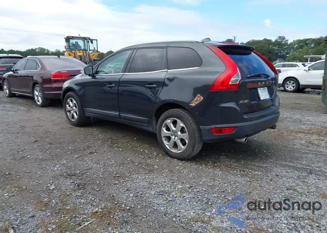 YV4952DL2D2421122: 43389723