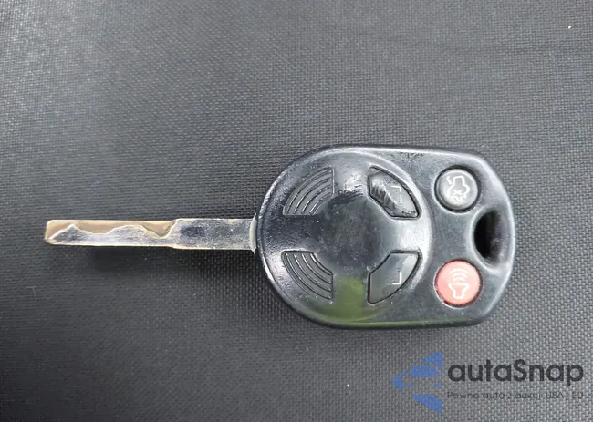 1FADP3F27GL205031: 43389736