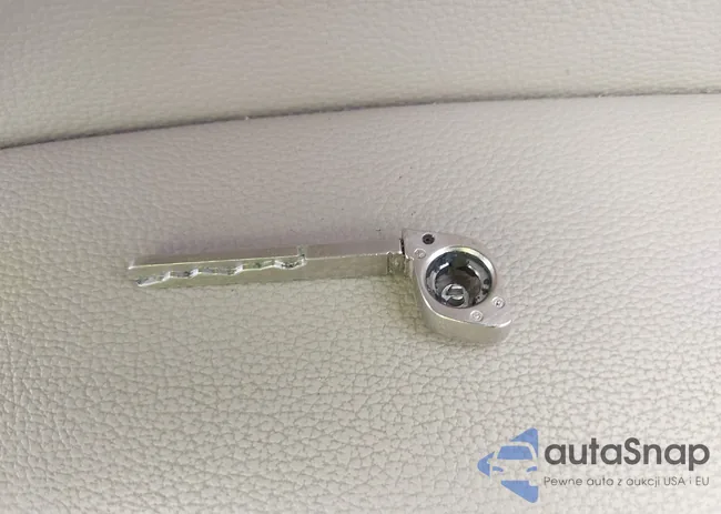 3FA6P0HD9ER326146: 43389932