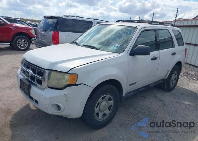 1FMCU02Z18KE75326: 43389937