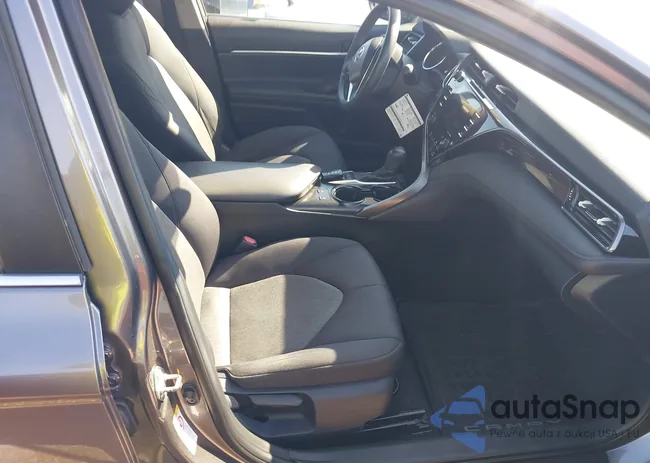 4T1B31HK9KU510852: 43390080