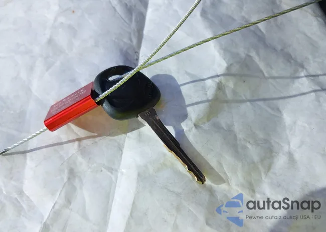 KMHDU46DX8U315329: 43390175