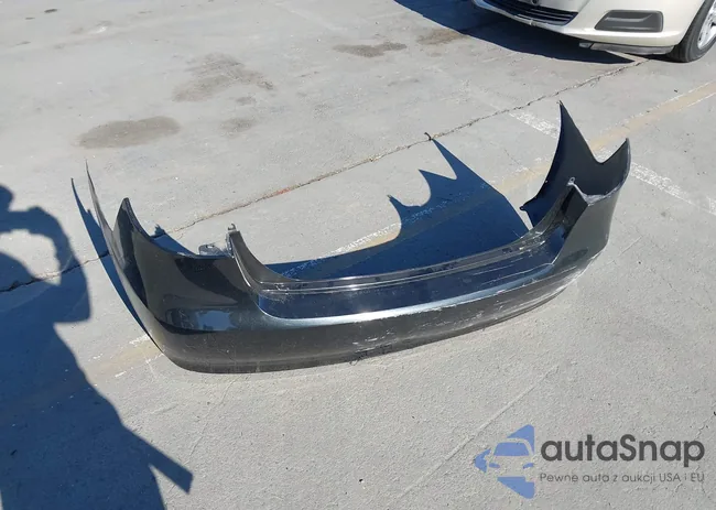 KMHDU46DX8U315329: 43390175