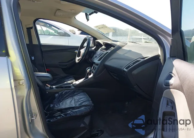 1FAHP3F20CL173261: 43390184