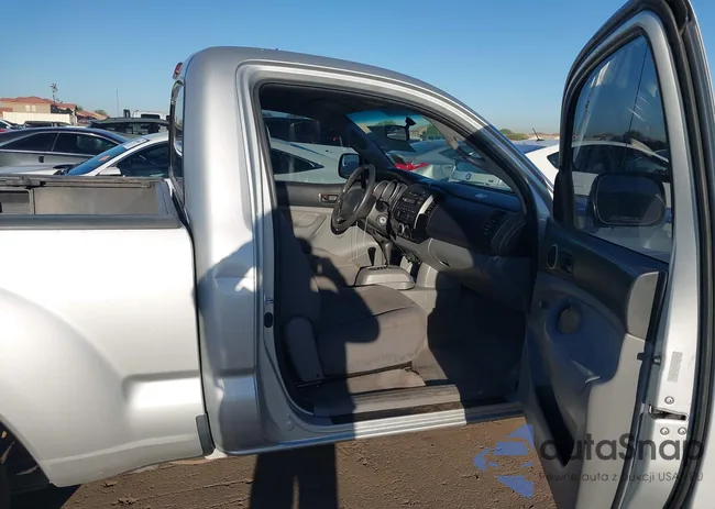 5TENX22N77Z404607: 43390200