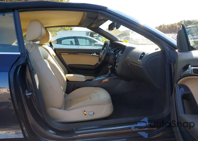 WAULFAFH5DN002976: 43389395