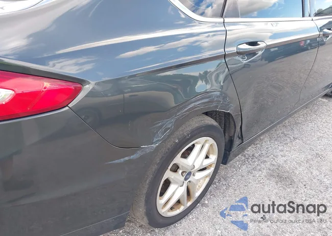 3FA6P0H76GR200064: 43389496