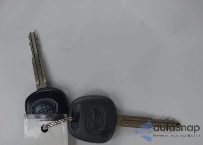 2T1BR32E66C689467: 43389528