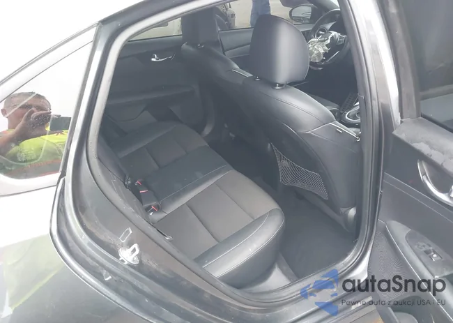 3KPF54AD4RE796762: 43389559