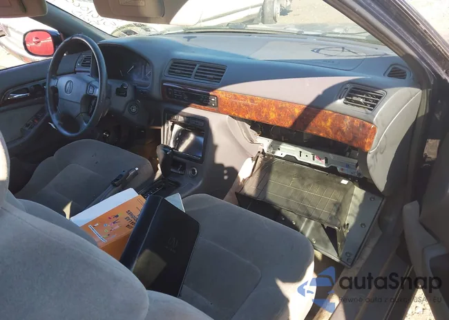 19UYA1246VL017575: 43389589