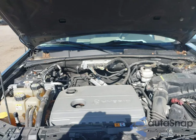 1FMCU49329KA17675: 43390635