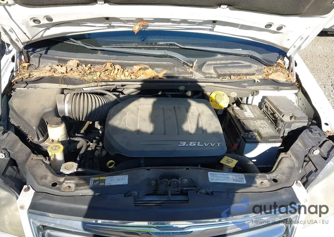 2C4RC1BGXER247084: 43390747