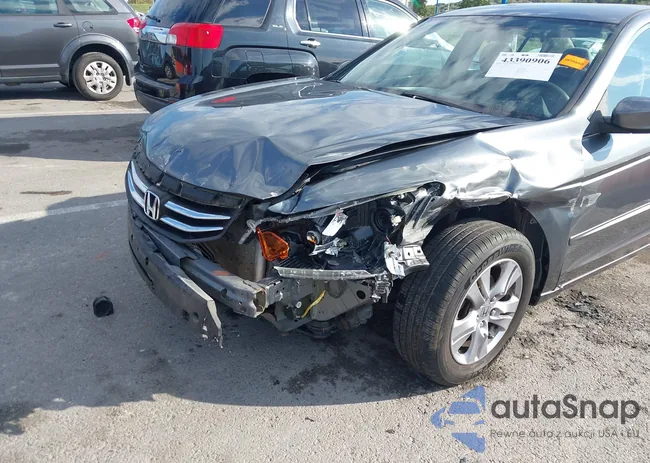 1HGCP2F48CA049168: 43390906