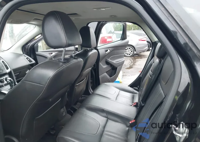 1FADP3F29DL247888: 43390929