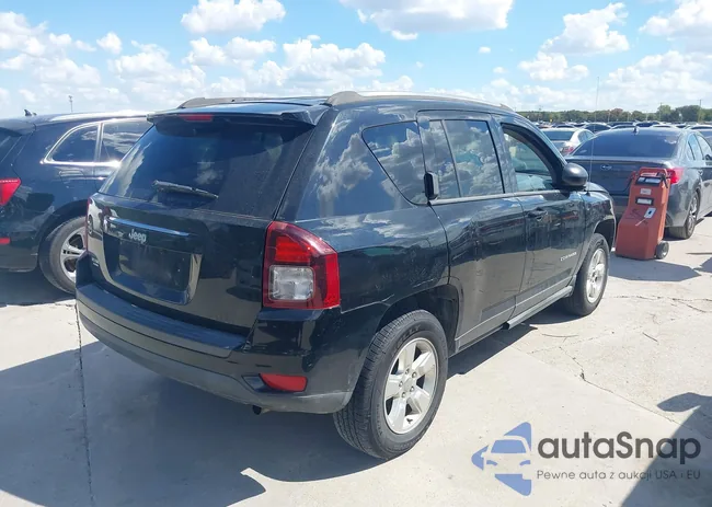 1C4NJCBA7FD250248: 43391054