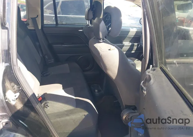 1C4NJCBA7FD250248: 43391054