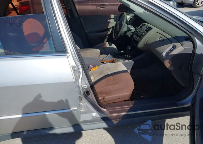 JHMCG56752C031268: 43391132