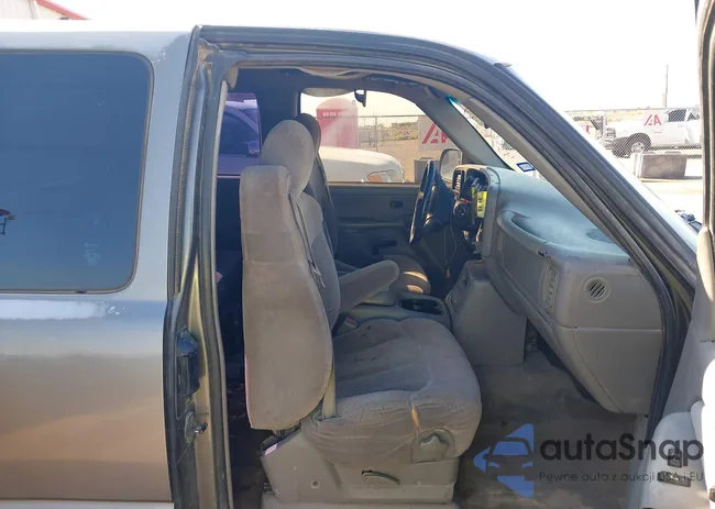 2GCEC19V7Y1205882: 43390237