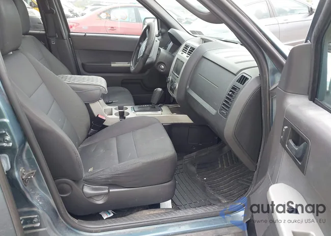 1FMCU9DG5BKB85002: 43390252