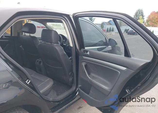 3VWSF71K76M637311: 43390258