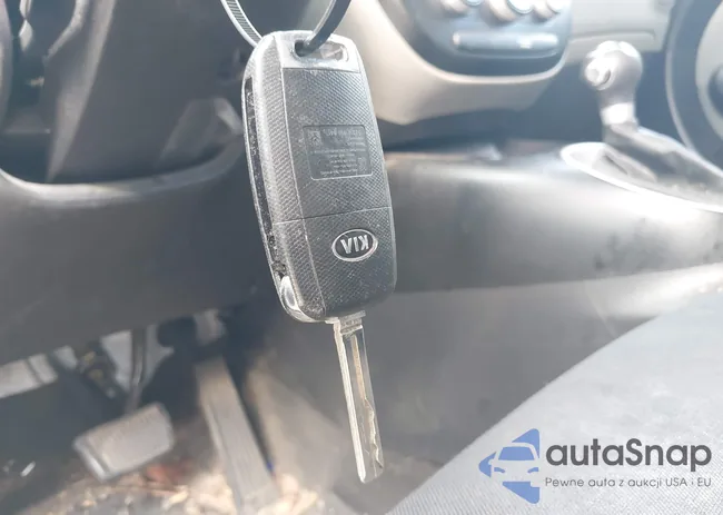 KNDJN2A27H7419600: 43390341