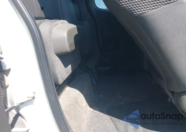 1N6AD0CU2GN797630: 43390351