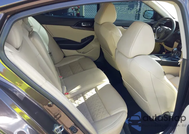 1N4AA6AP8GC422175: 43390358