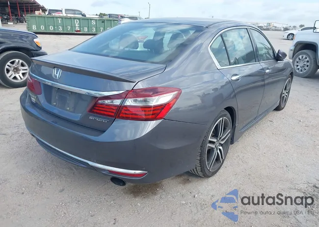 1HGCR2F54HA104144: 43390416