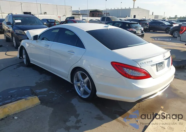 WDDLJ7DB0DA085121: 43391647