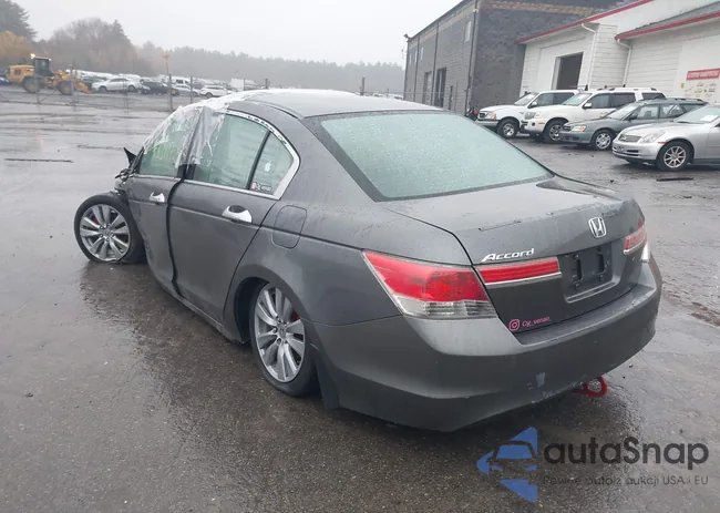 1HGCP2F71BA089634: 43391721