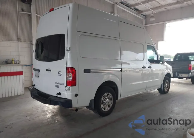 1N6BF0LY5FN807955: 43391774