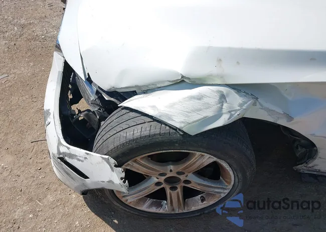 WBA3A5C56DF360016: 43391843