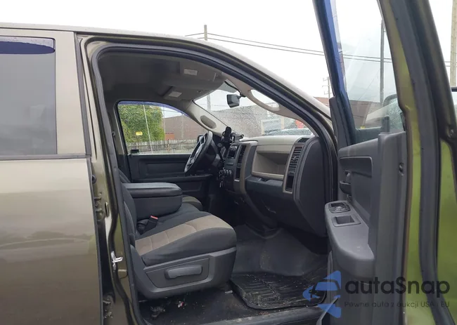 1C6RD7FT8CS156289: 43391873